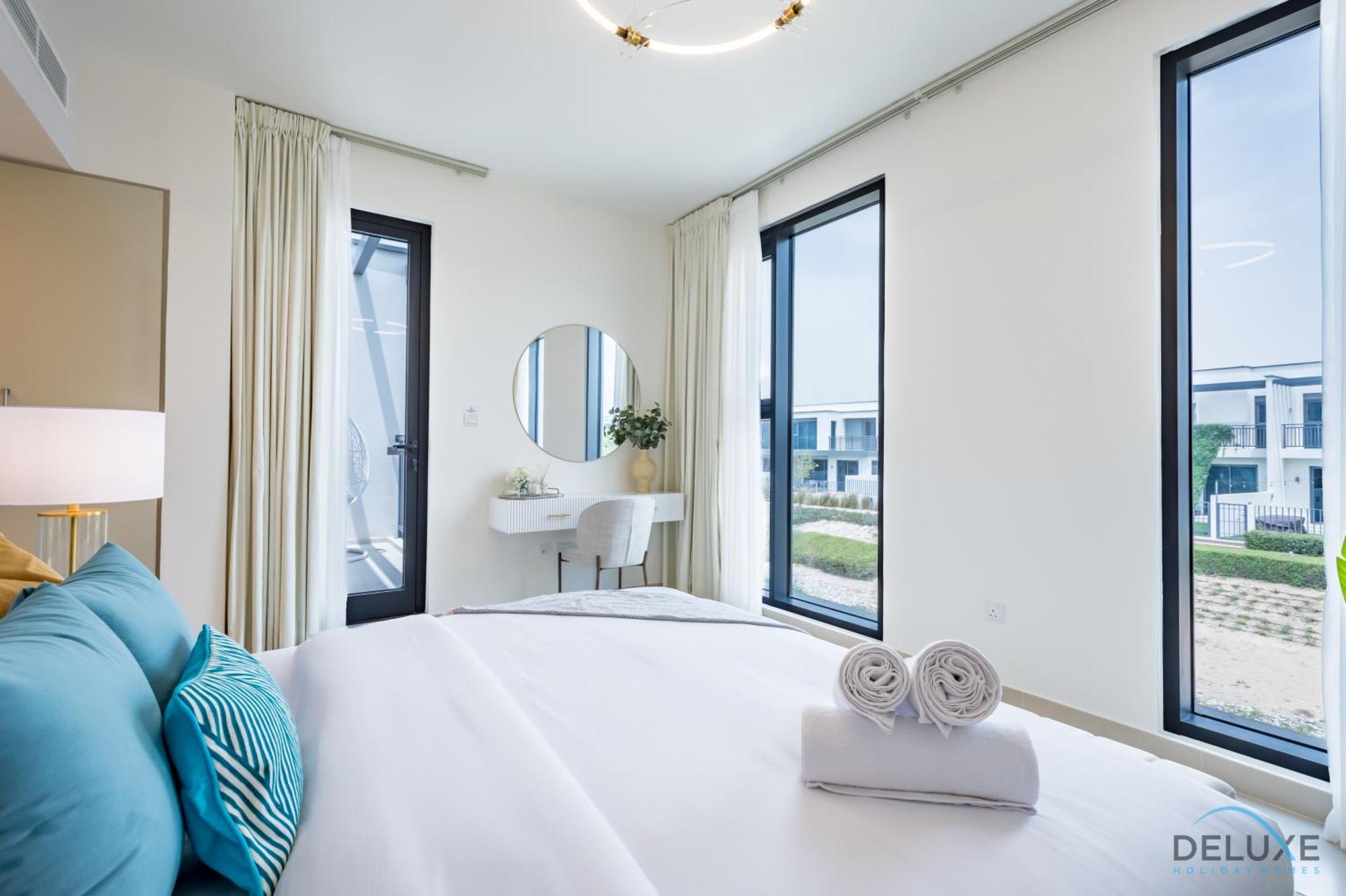 Premium 4br With Assistant In Hills Estate By Deluxe Homes Apartment Dubai