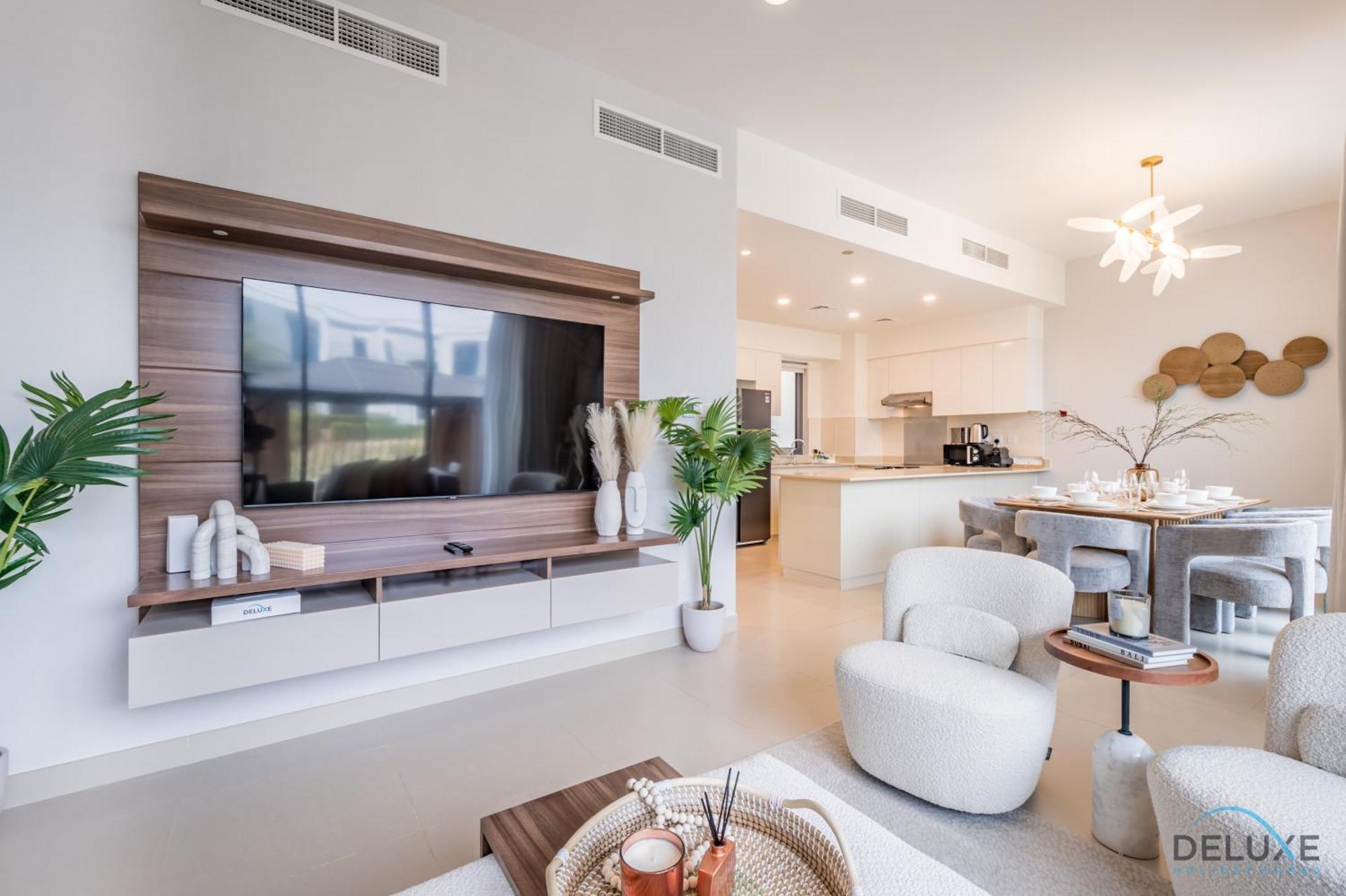 Premium 4br With Assistant In Hills Estate By Deluxe Homes Apartment *