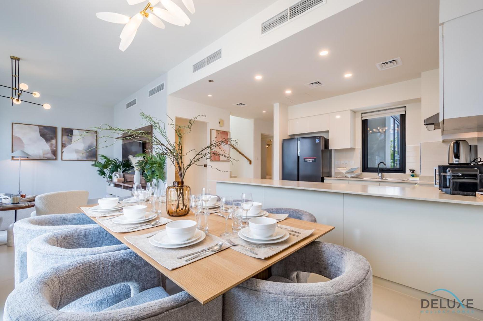 Premium 4br With Assistant In Hills Estate By Deluxe Homes Apartment *